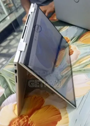 New Laptop HP Envy X360 8GB Intel Core I7 SSD 512GB