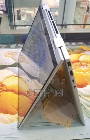 New Laptop HP Envy X360 8GB Intel Core I7 SSD 512GB