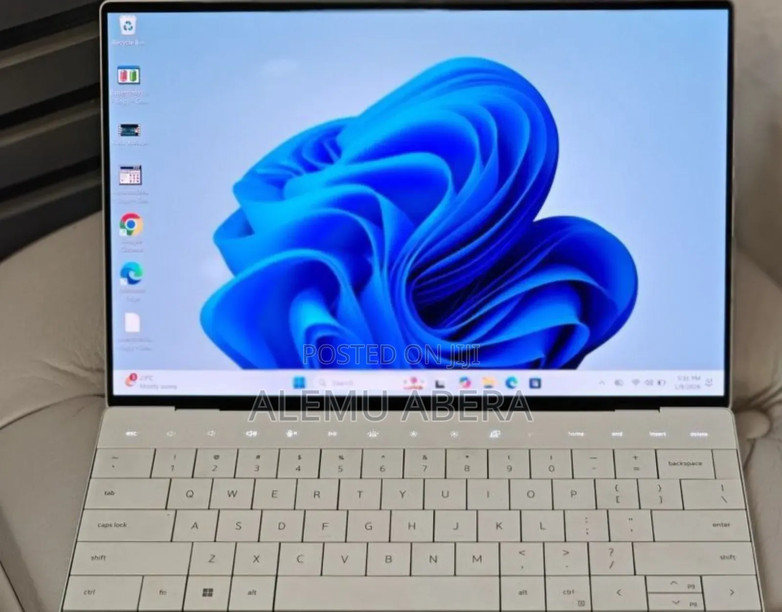 New Laptop Dell XPS 13 9320 32GB Intel Core I7 SSD 1T