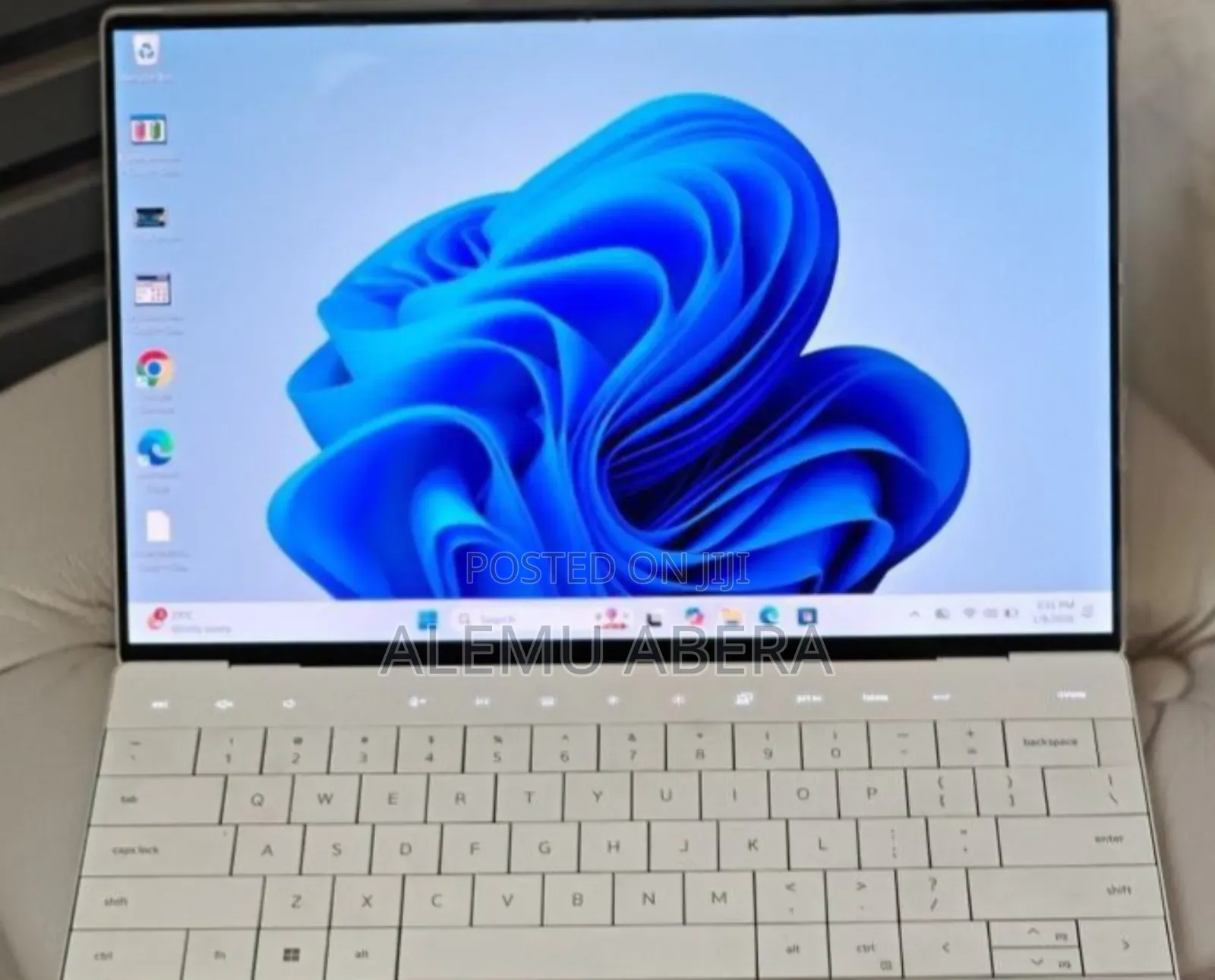 New Laptop Dell XPS 13 9320 32GB Intel Core I7 SSD 1T