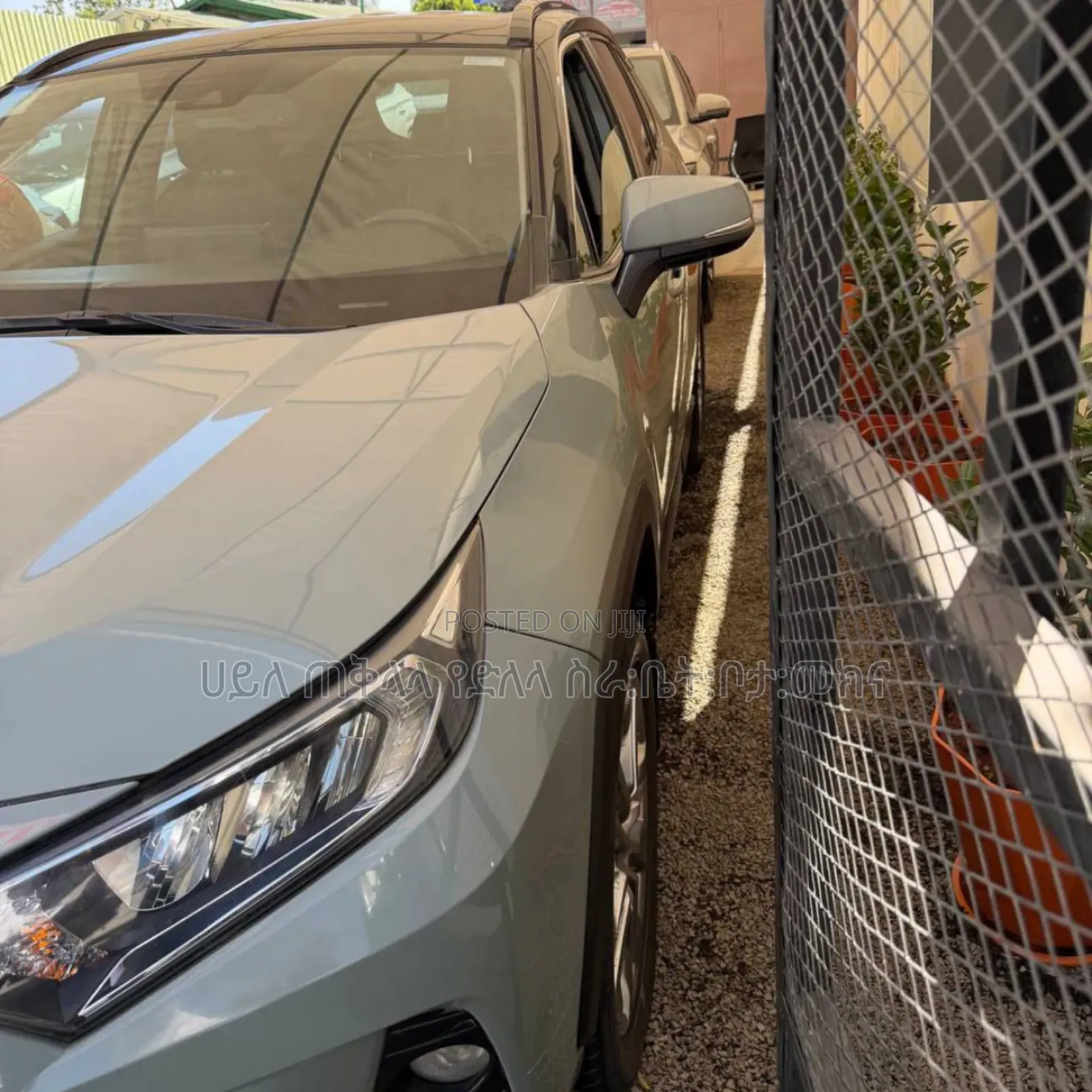 Toyota RAV4 2021 Gray