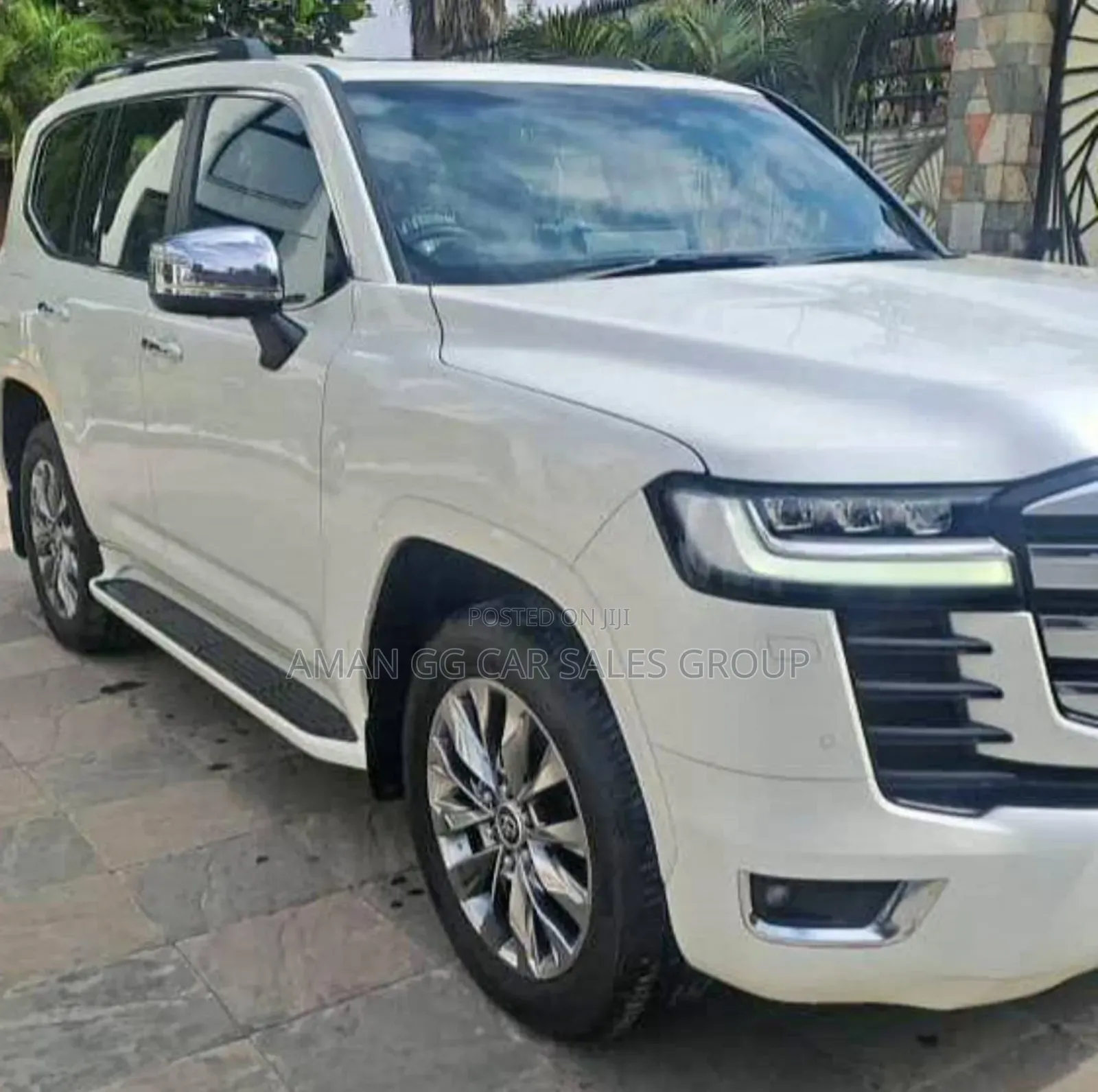 Toyota Land Cruiser 2023 White