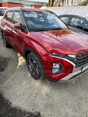 Hyundai Creta 2023 Red