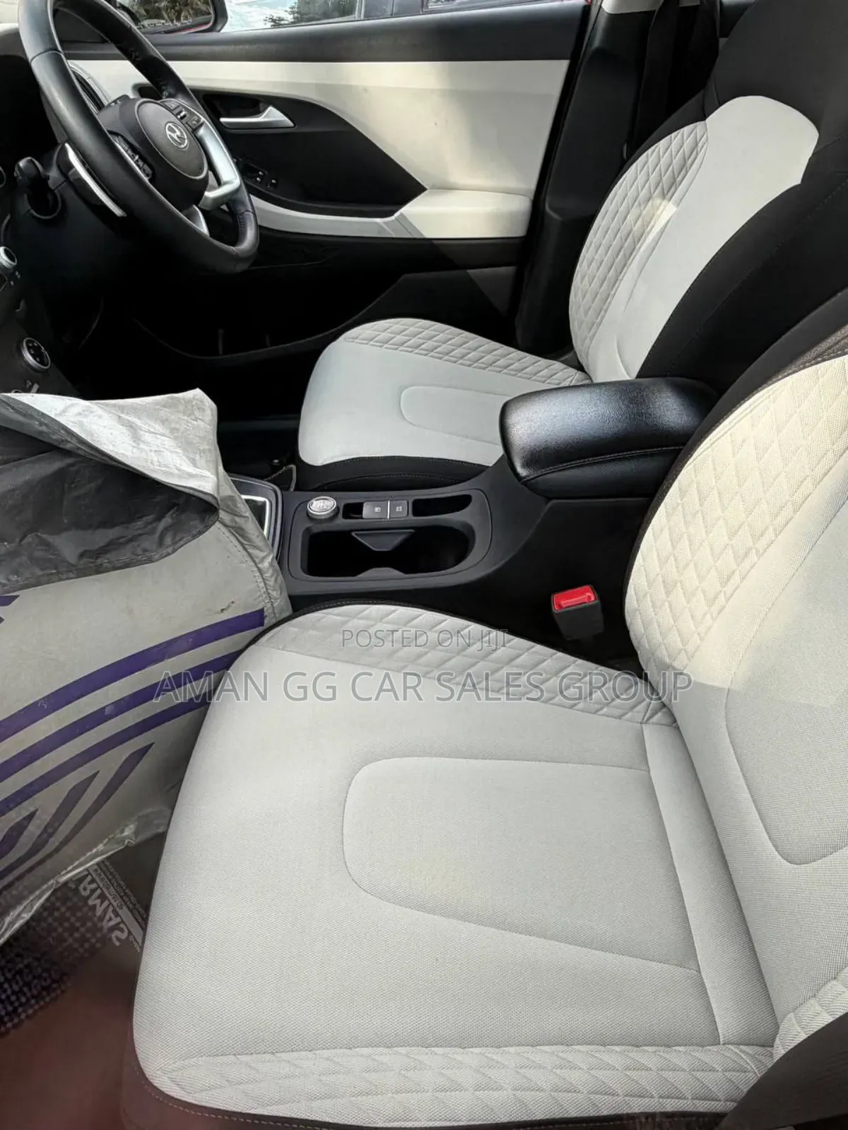 Hyundai Creta 2023 Red