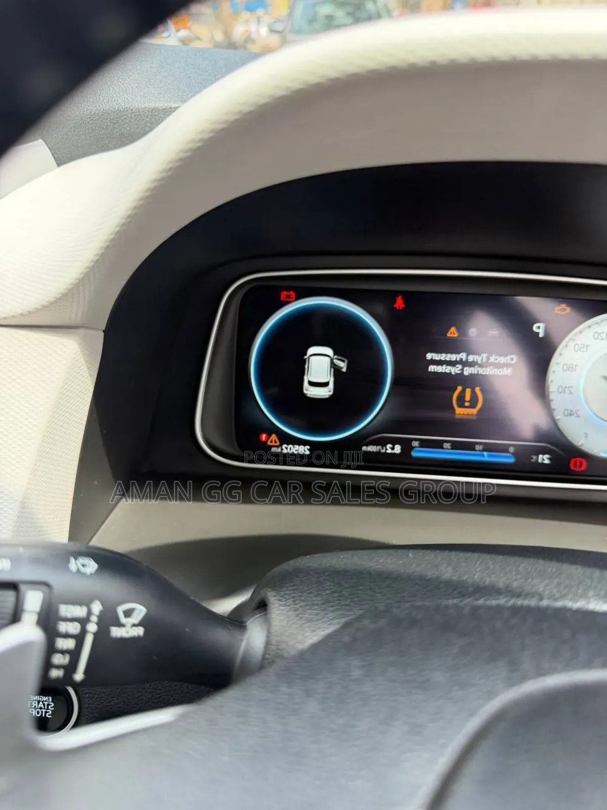 Hyundai Creta 2023 Red