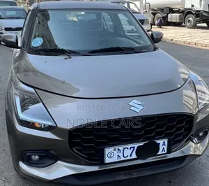 Suzuki Swift 2024 Gray