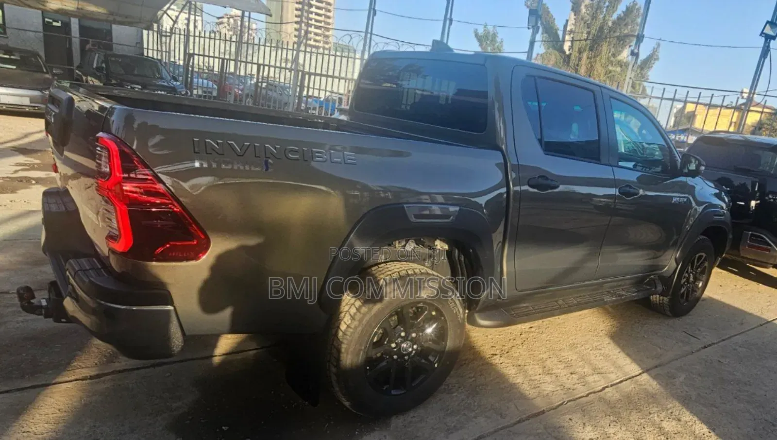 New Toyota Hilux 2025 Green