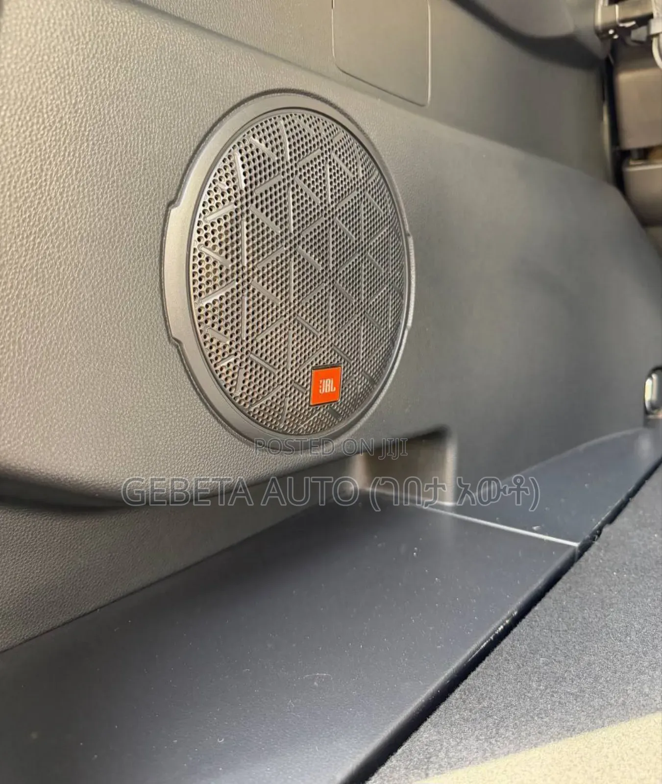 Toyota RAV4 2024 Gray