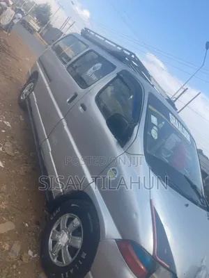 Toyota HiAce 1998 Grey