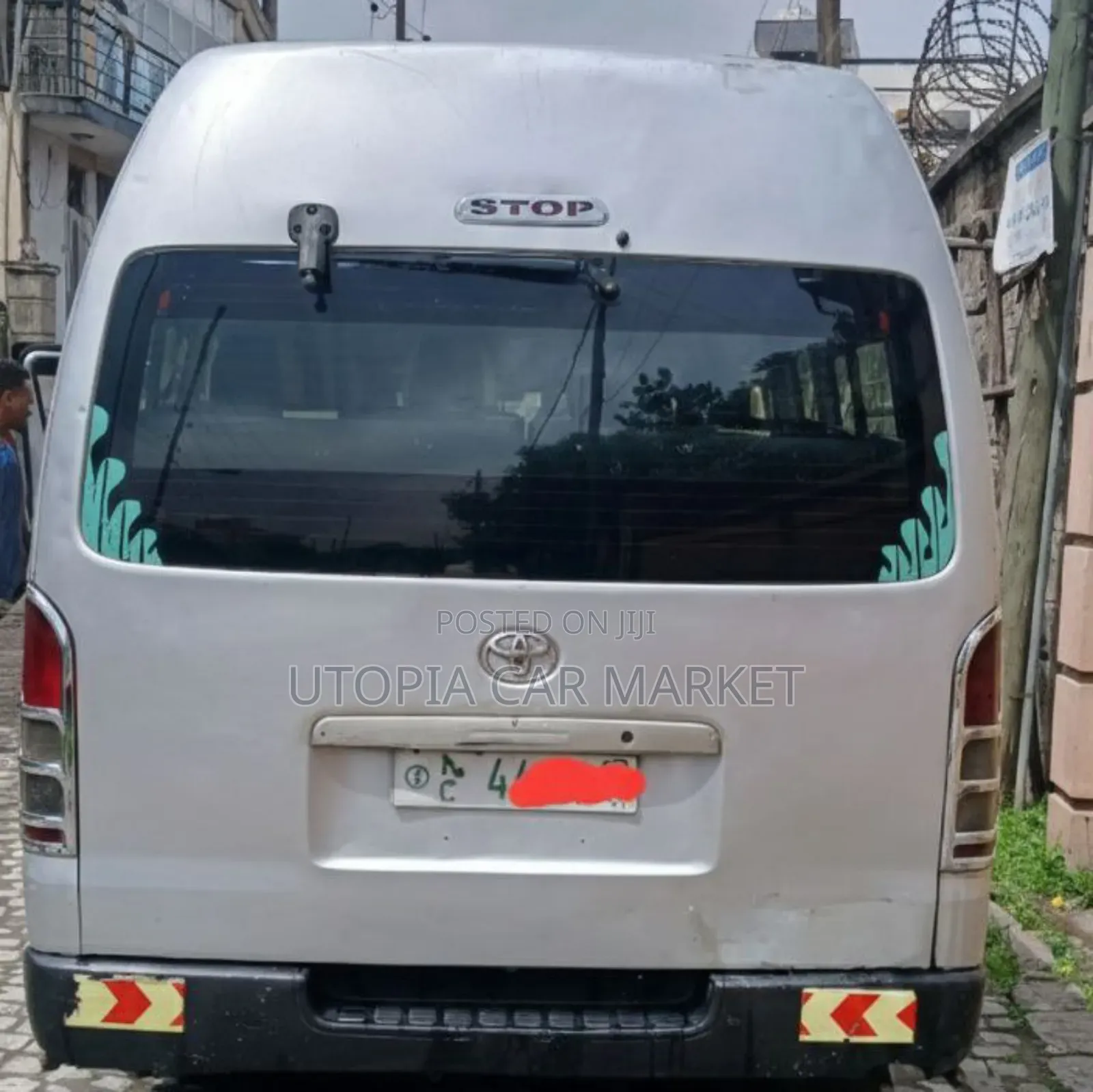Toyota HiAce 2007 Yellow