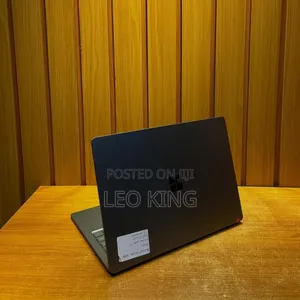New Laptop Microsoft Surface 8GB Intel Core I5 SSD 512GB