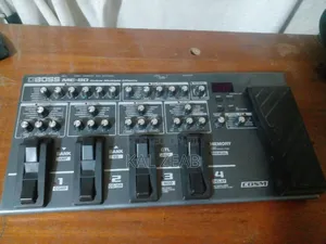 Boss Me 80 Guitar Effects