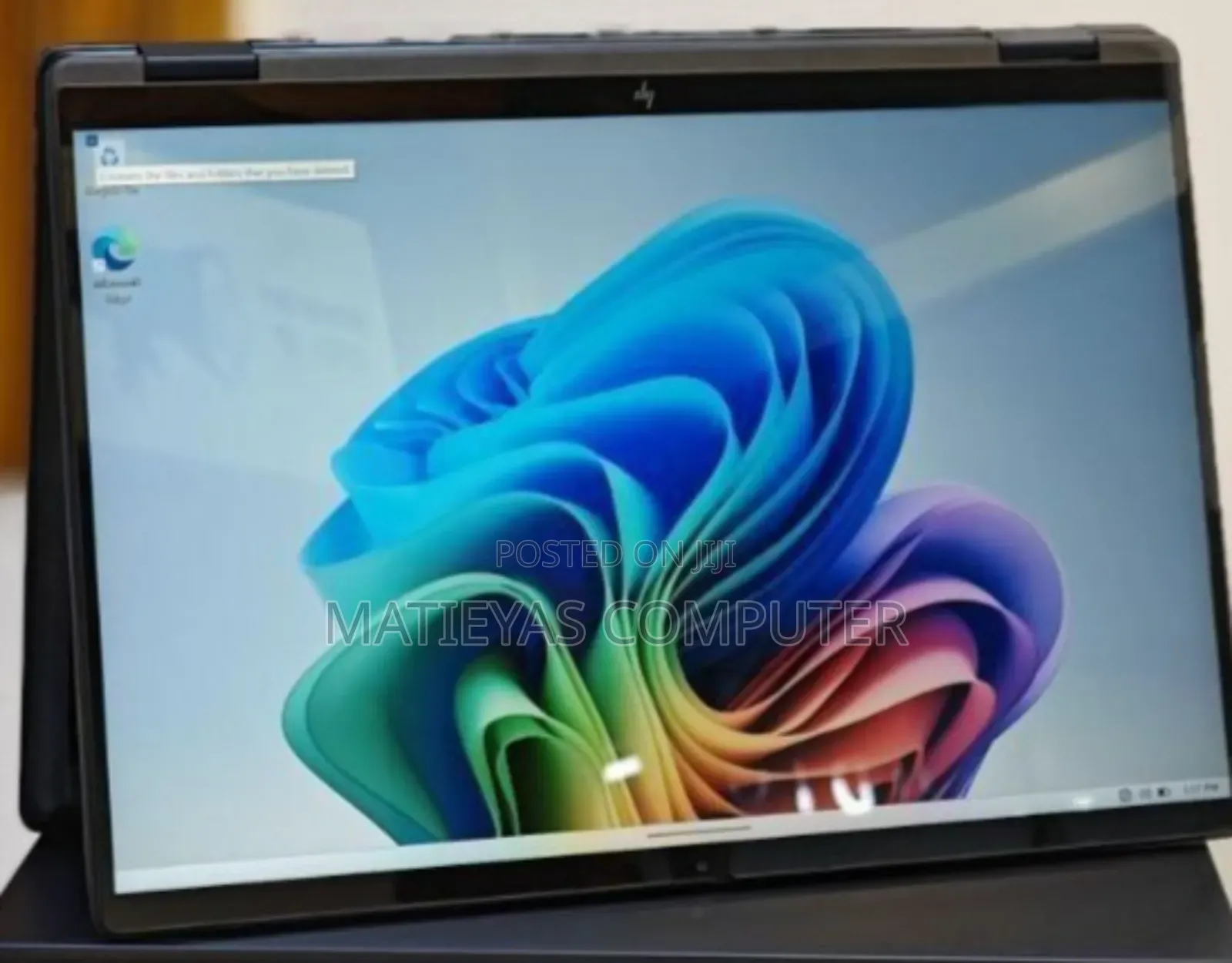 New Laptop HP OmniBook X Flip 14" 16GB Intel Core Ultra 7 SSD 1T