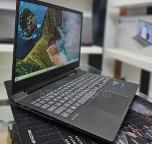 New Laptop HP Victus 16 16GB Intel Core I7 SSD 1T