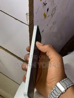 New Samsung Galaxy F17 5G 128 GB Blue