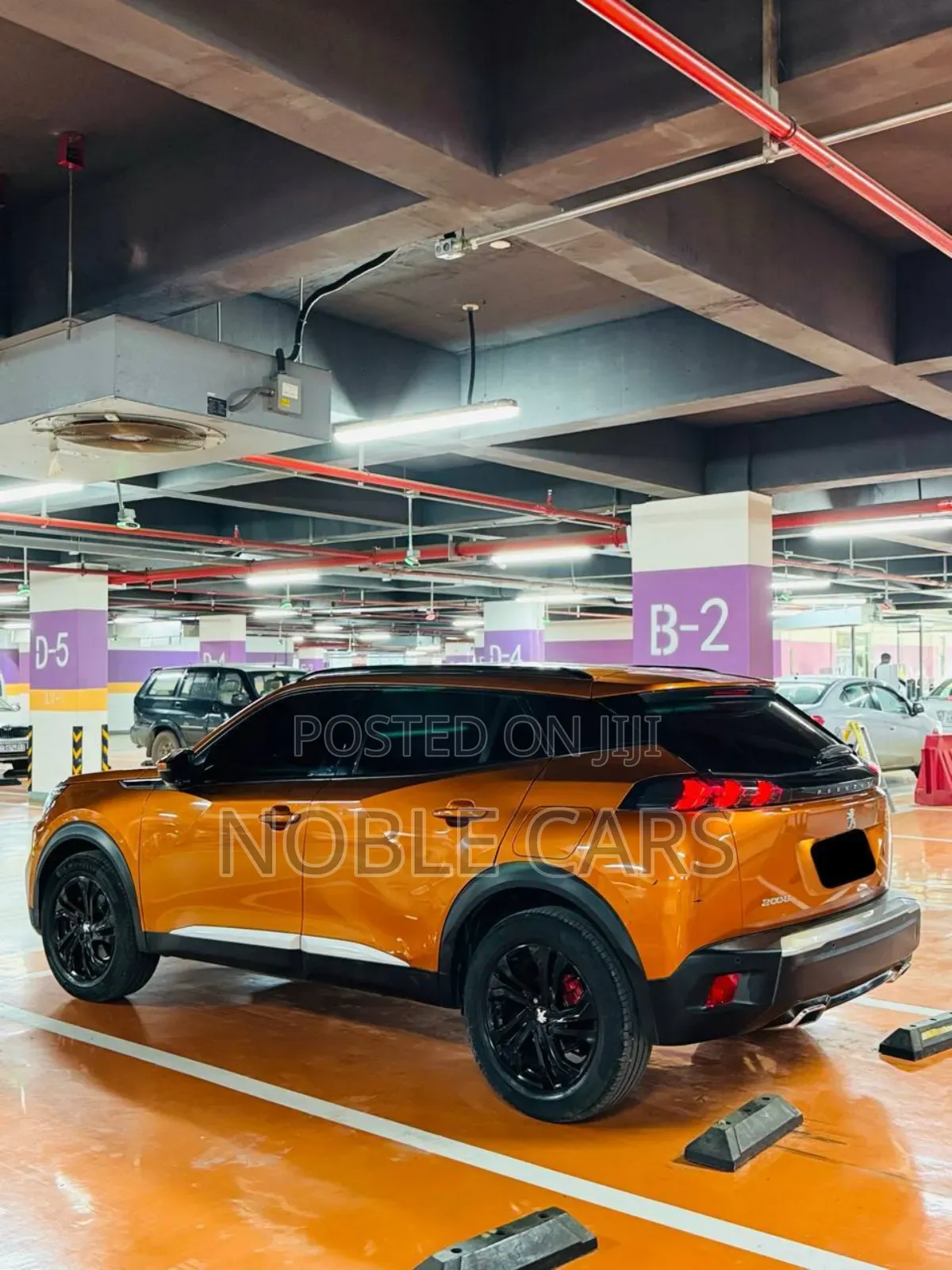 Peugeot 2008 2022 Orange