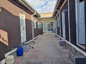 5bdrm House in Yoba, Akaky Kaliti for sale