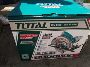 Total 2200w Circular Saw