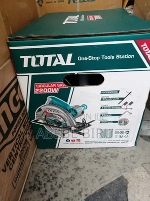Total 2200w Circular Saw
