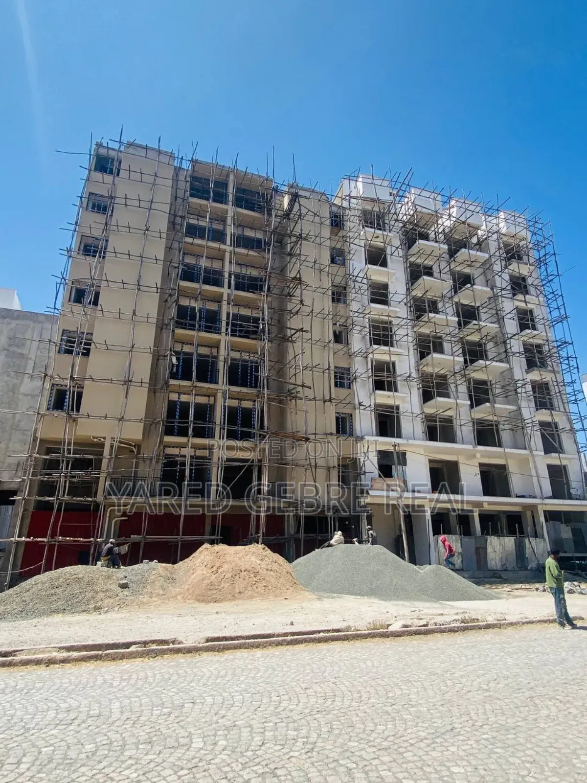 3bdrm Apartment In አያት ፈረስ ቤት እጅግ, Yeka For Sale