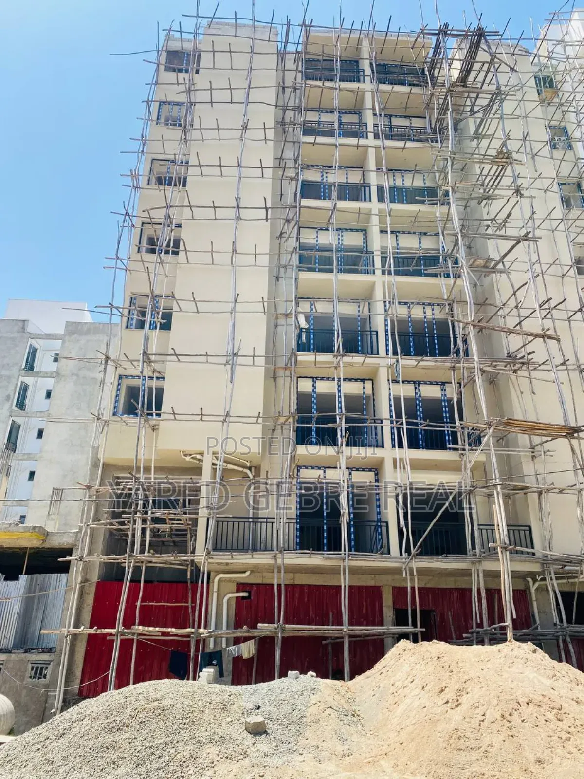 3bdrm Apartment In አያት ፈረስ ቤት እጅግ, Yeka For Sale