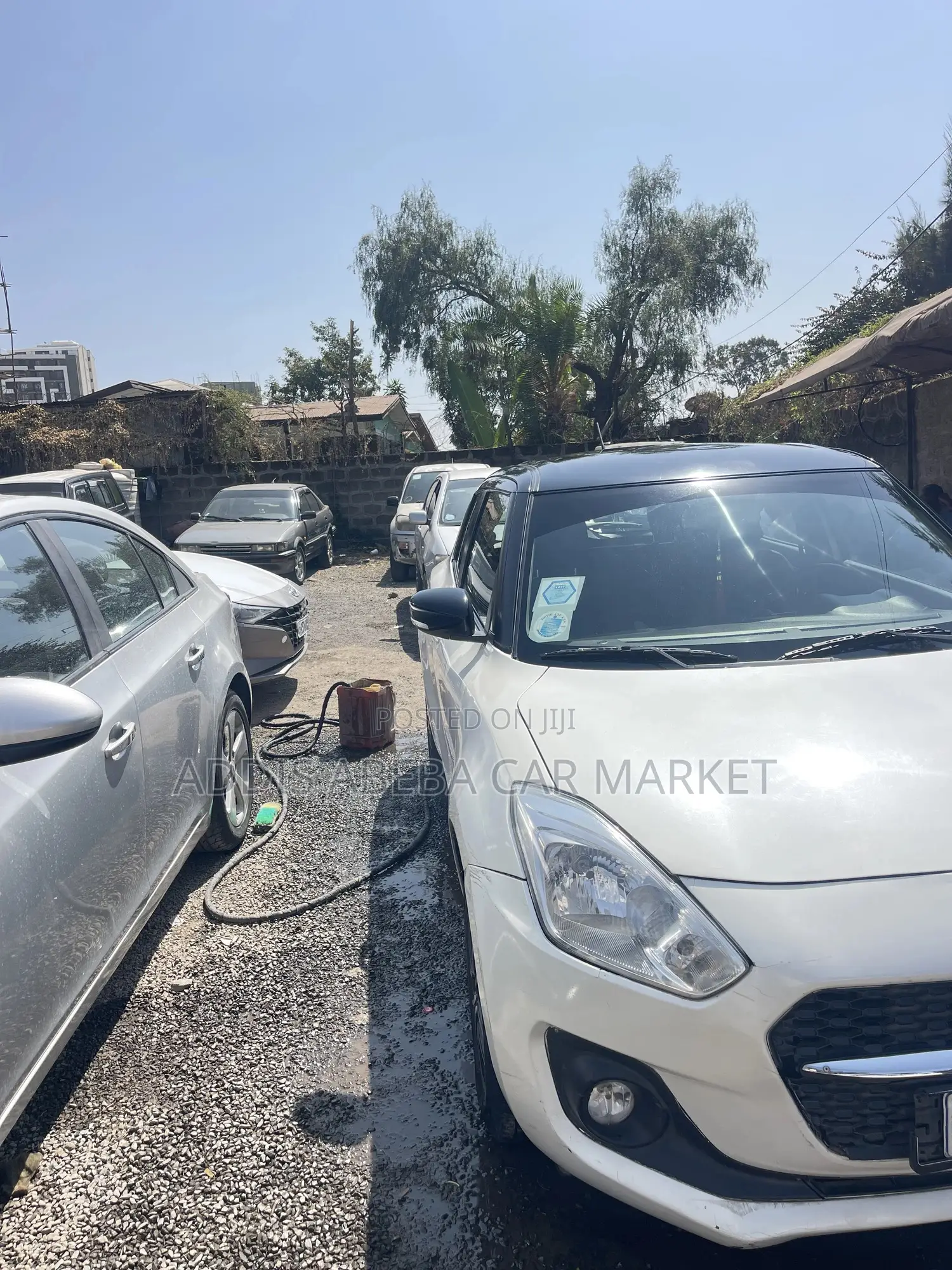 Suzuki Swift 2022 White