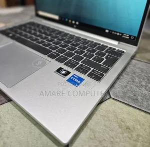 New Laptop HP EliteBook 830 G9 16GB Intel Core i5 SSD 512GB