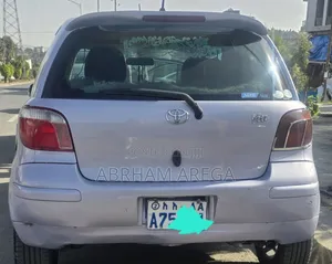 Toyota Vitz 2004 Purple