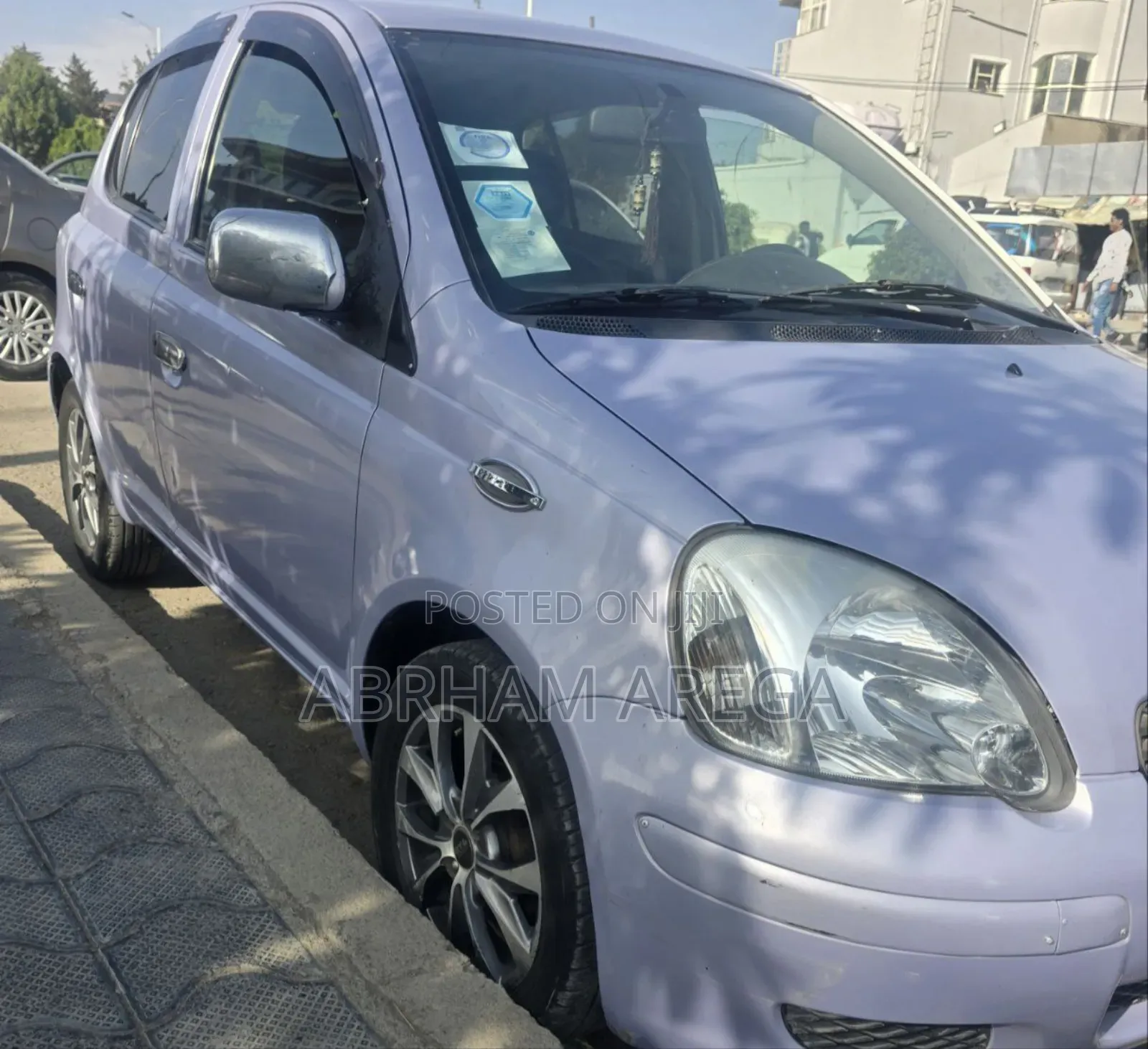 Toyota Vitz 2004 Purple