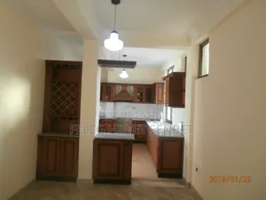 Furnished 6bdrm House in Bole for sale