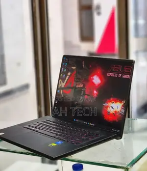 New Laptop Asus ROG Zephyrus G15 16GB Intel Core I7 SSD 512GB