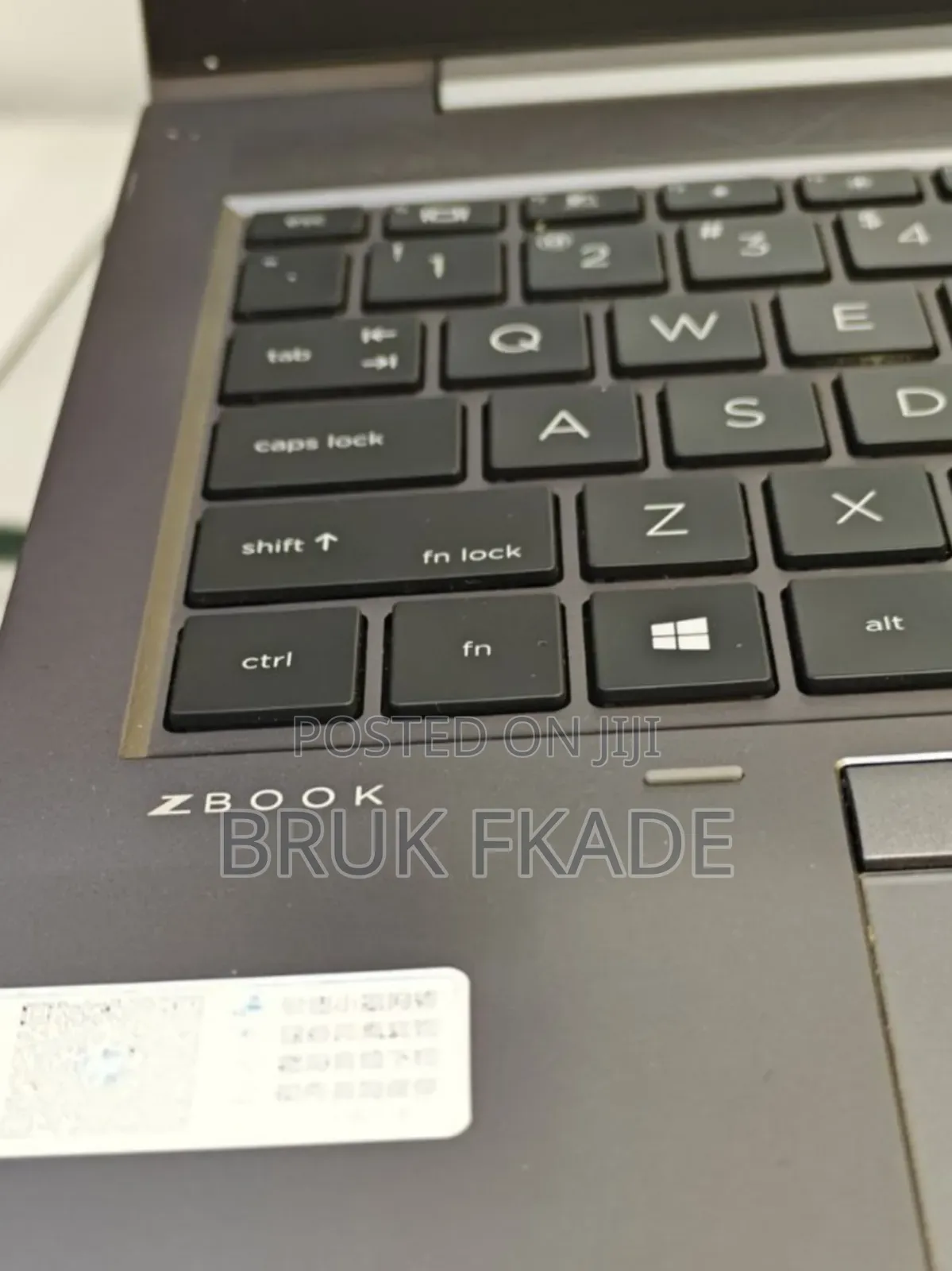 New Laptop HP ZBook Firefly 15 G7 16GB Intel Core I7 SSD 512GB