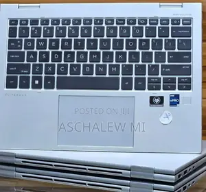 New Laptop HP EliteBook 830 G9 16GB Intel Core I5 SSD 512GB