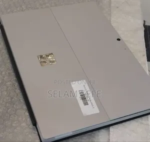 New Laptop Microsoft Surface Pro 7 16GB Intel Core I7 SSD 256GB