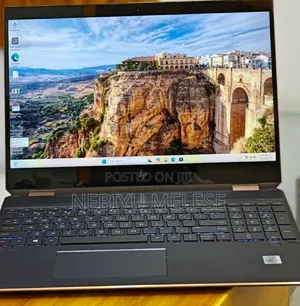 New Laptop HP Spectre X360 16GB Intel Core I7 SSD 512GB