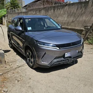 BYD Yuan Up 2024 Silver