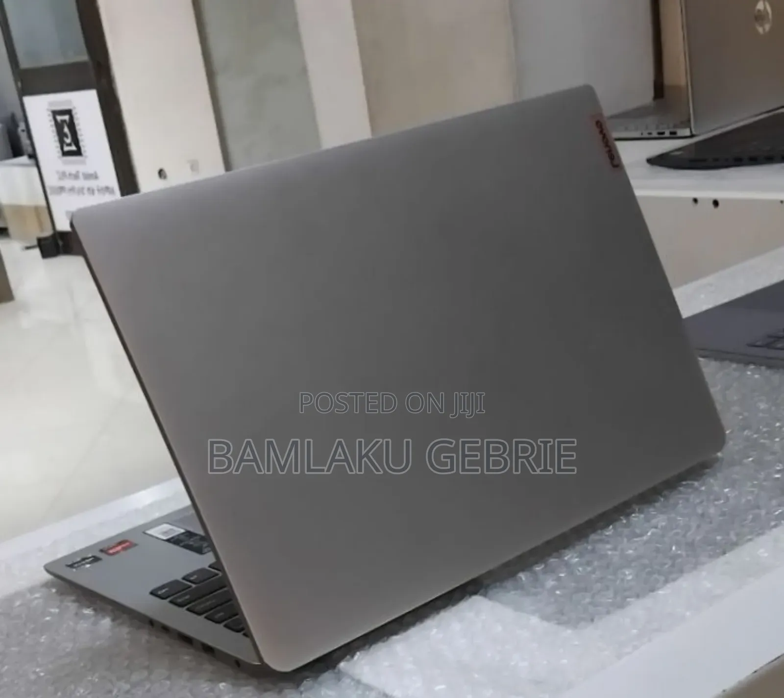 New Laptop Lenovo Ideapad 3 8GB AMD Ryzen 5 SSD 512GB