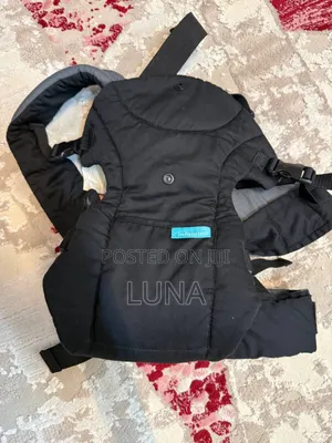 Infantino Flip 4 in 1 Convertible Baby Carrier