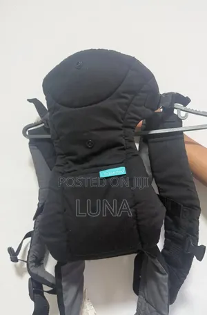 Infantino Flip 4 in 1 Convertible Baby Carrier