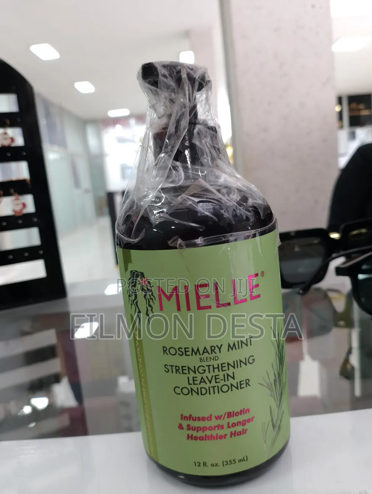 Mielle Rosemary Leave In Conditioner