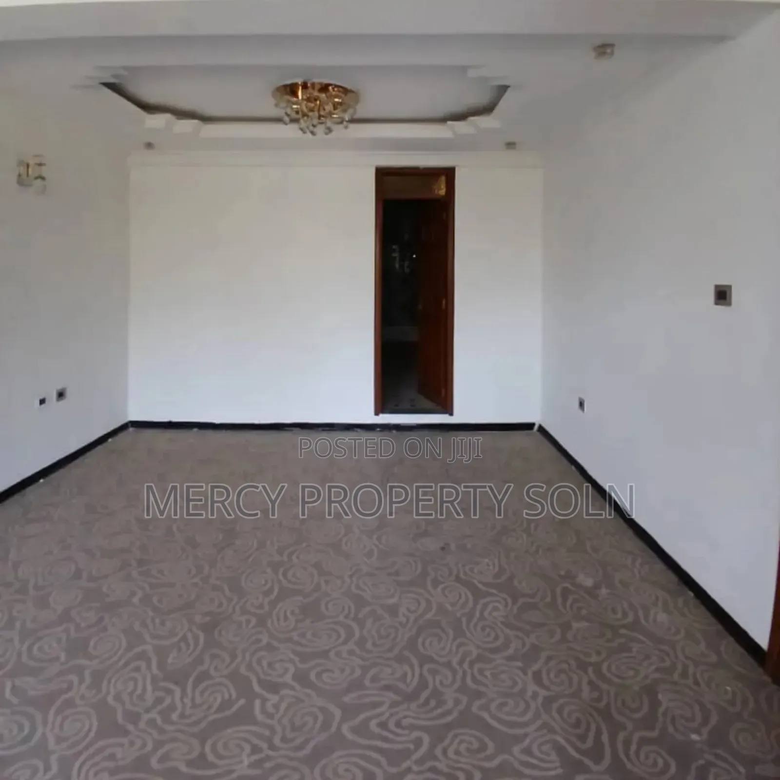 Furnished 5bdrm House in Bole for sale