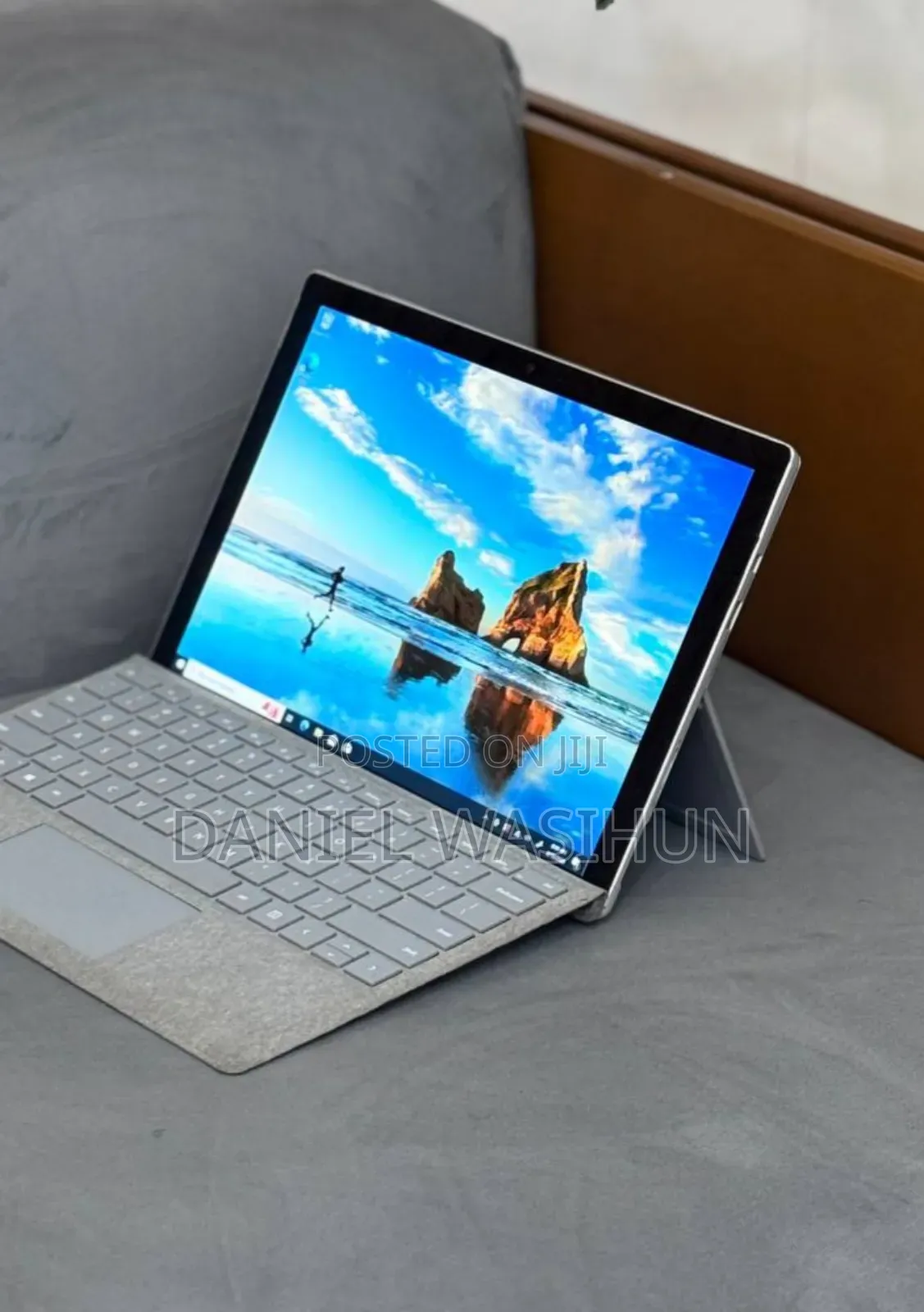 New Laptop Microsoft Surface Pro 6 16GB Intel Core I5 SSD 256GB