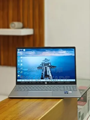 New Laptop HP Stream Notebook 16GB Intel Core I7 SSD 512GB