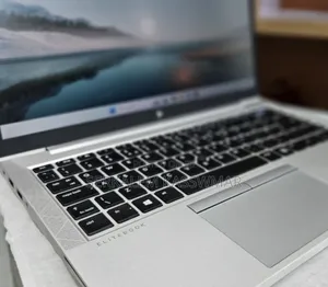 New Laptop HP EliteBook 840 G8 16GB Intel Core I7 SSD 512GB