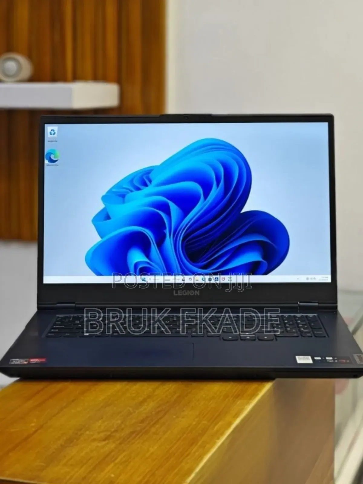 New Laptop Lenovo Legion 5 16GB AMD Ryzen 5 SSD 1T