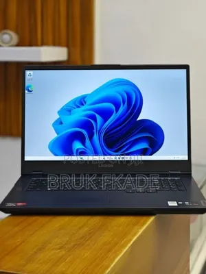 New Laptop Lenovo Legion 5 16GB AMD Ryzen 5 SSD 1T