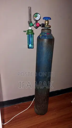 Oxygen Cylinder - 12 Litter - Portable (ተንቀሳቃሽ ኦክሲጅን ሲሊንድር)