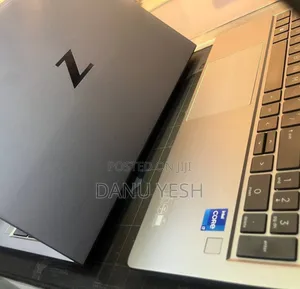 New Laptop HP ZBook Power G7 16GB Intel Core I7 SSD 512GB