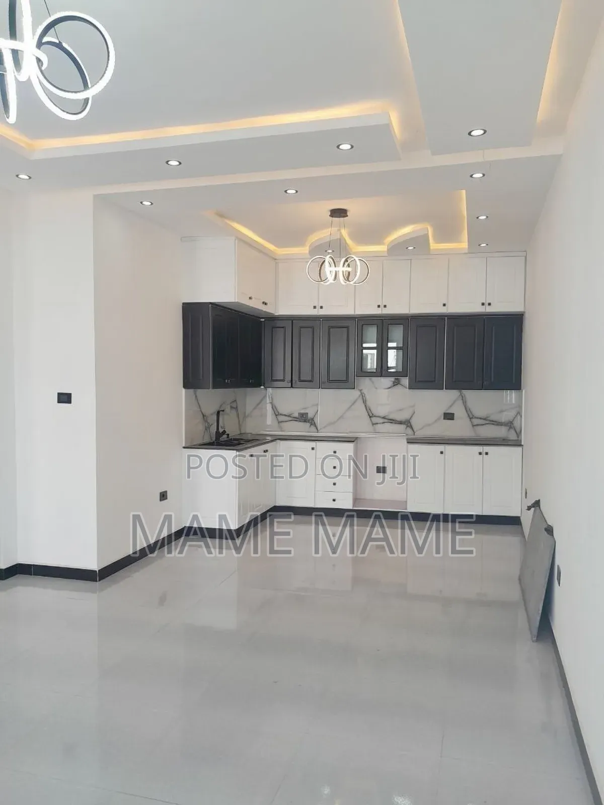 3bdrm Villa in Addis Abeba, Bole for sale