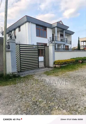 7bdrm House in Tafo, Bole for sale